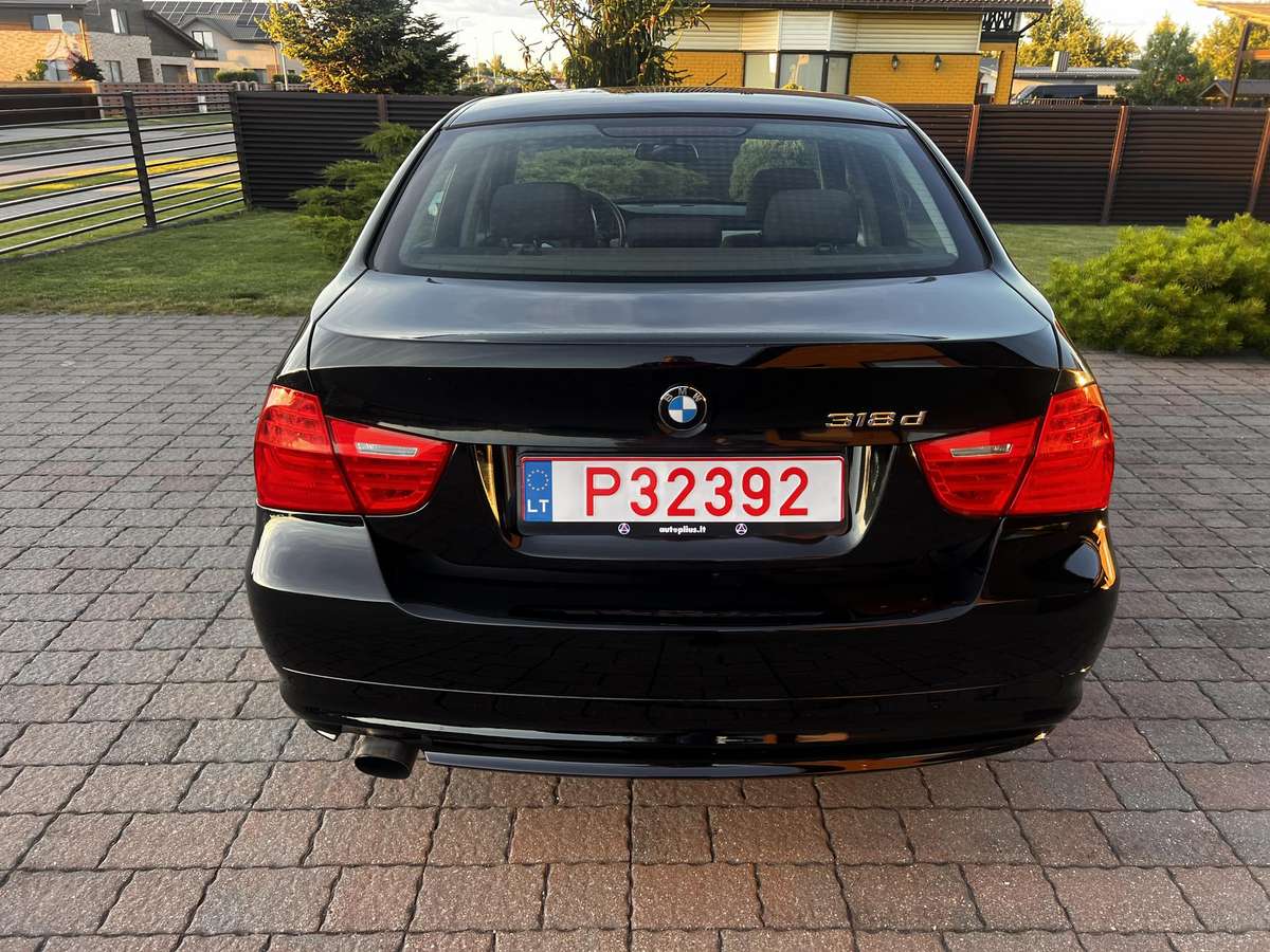 BMW 320, 2.0 l., Седан