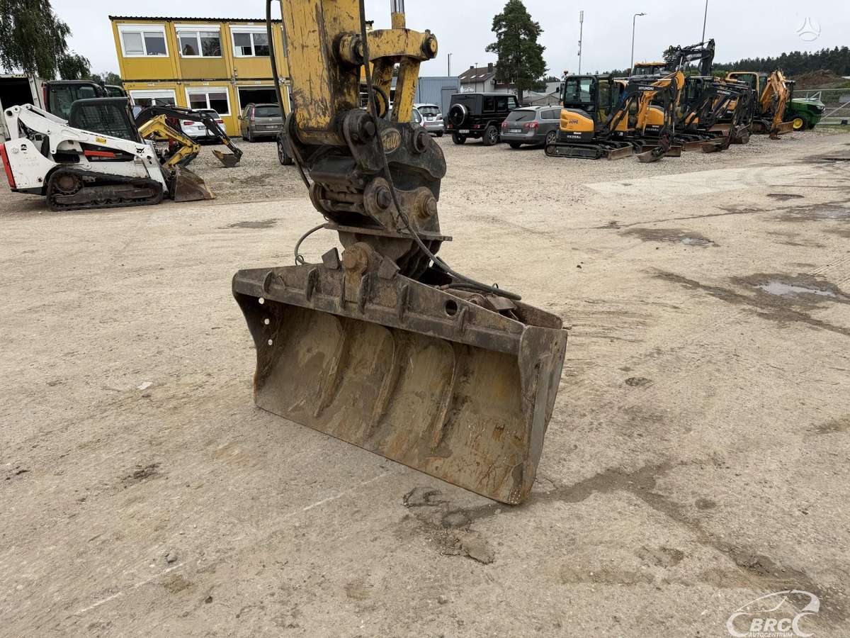 Komatsu PC210LC-11EO Long Reach, экскаваторы