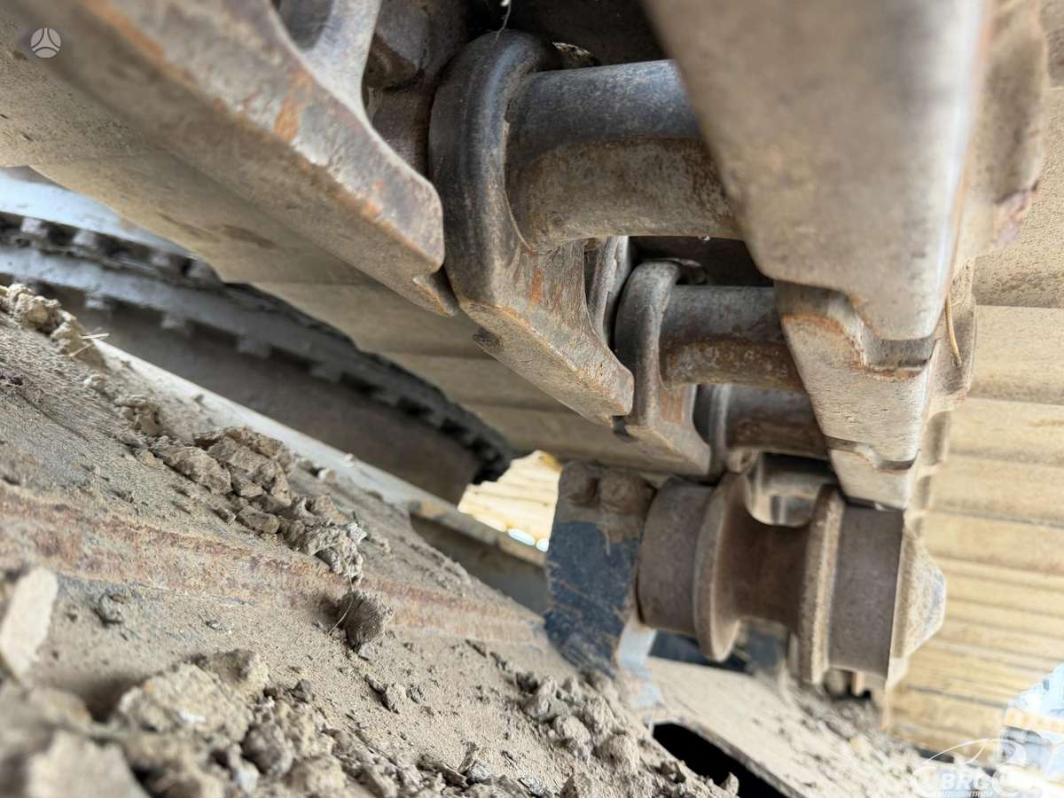 Komatsu PC210LC-11EO Long Reach, экскаваторы