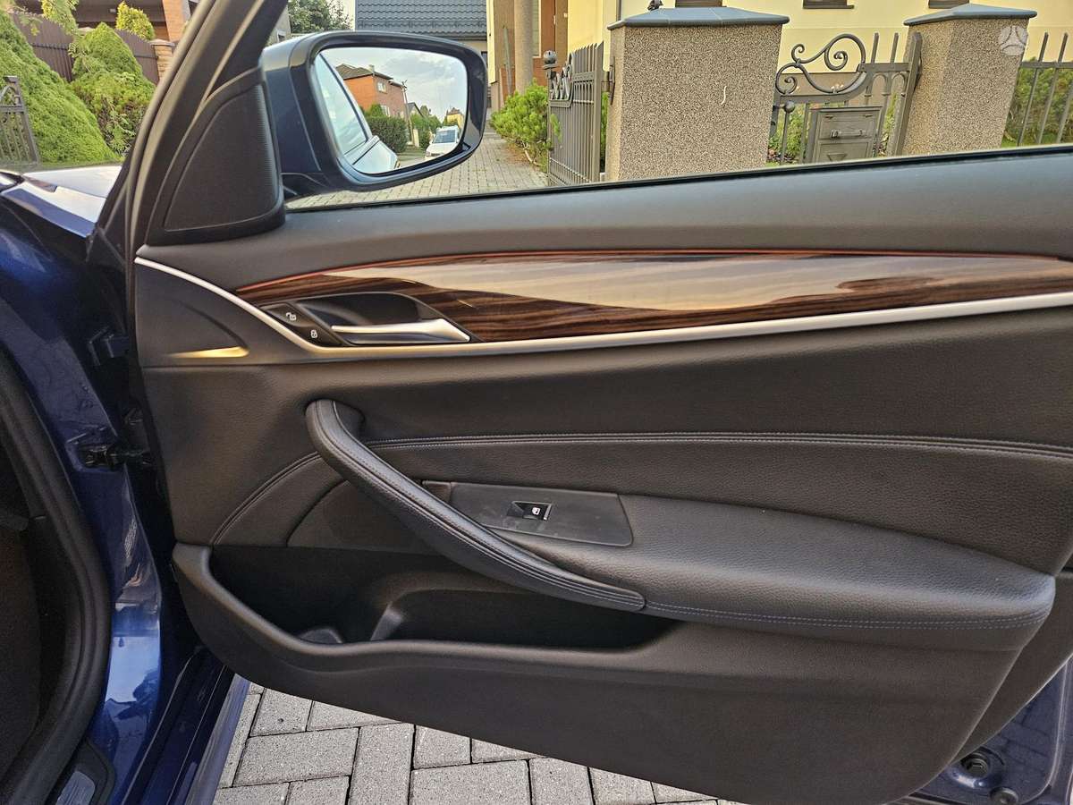 BMW 520, 2.0 l., Универсал