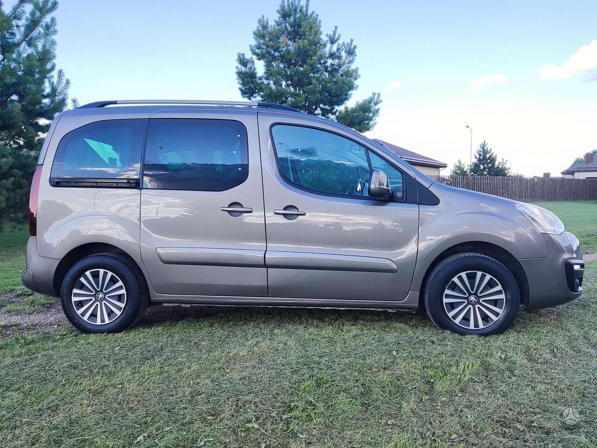 Peugeot Partner, 1.2 l., Минивэн