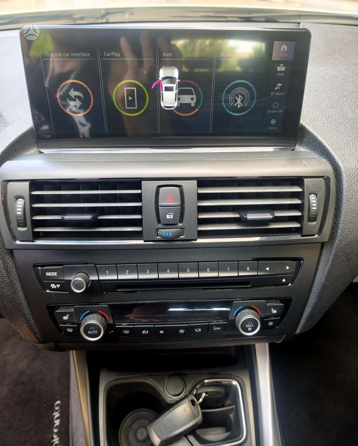 BMW 118, 2.0 l., Хэтчбек