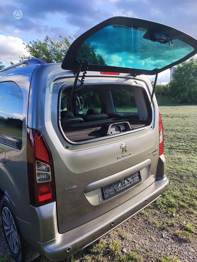 Peugeot Partner, 1.2 l., Минивэн