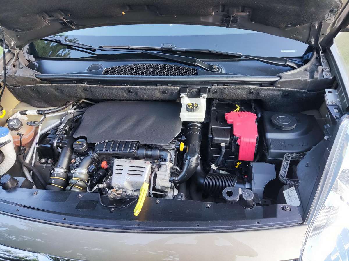 Peugeot Partner, 1.2 l., Минивэн