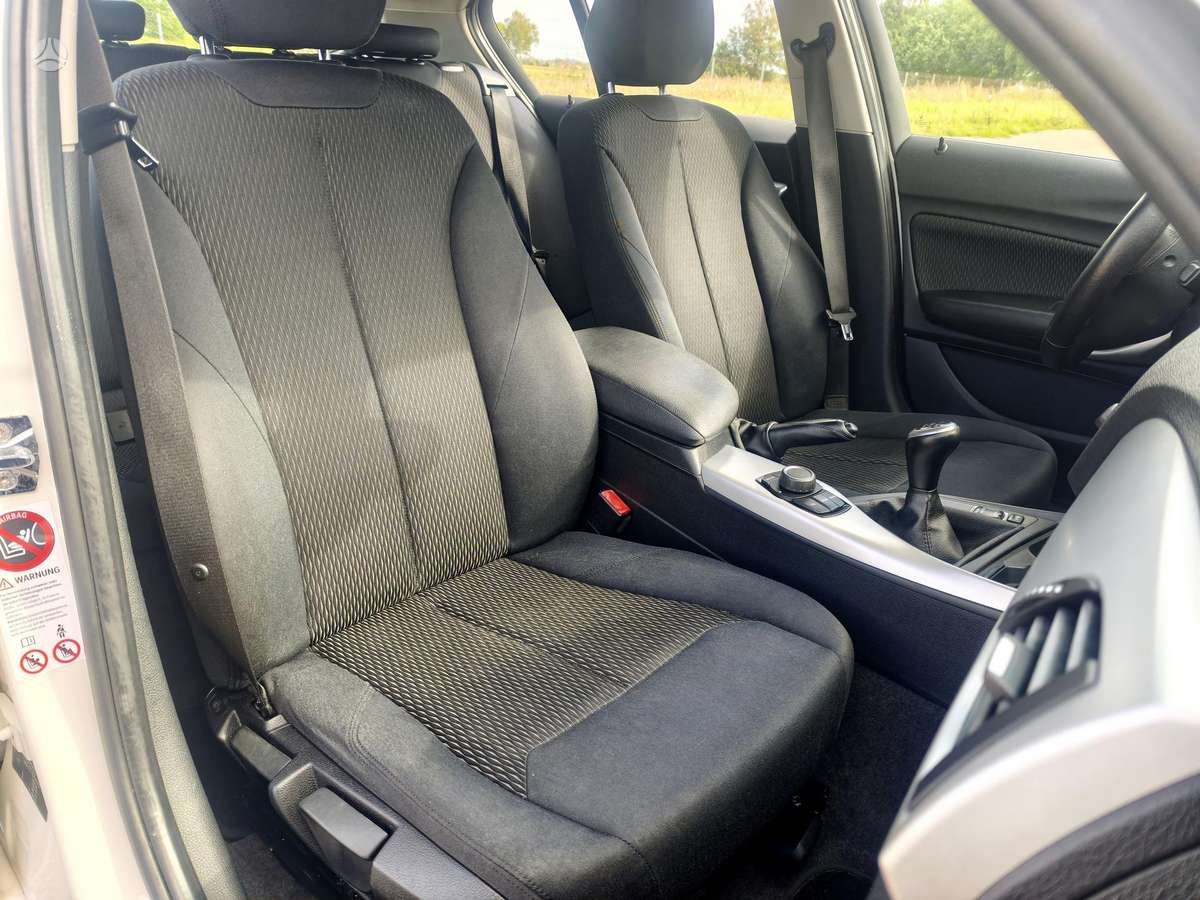 BMW 118, 2.0 l., hatchback