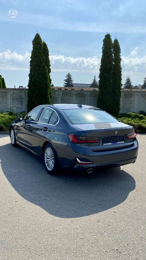 BMW 320, 2.0 l., Седан