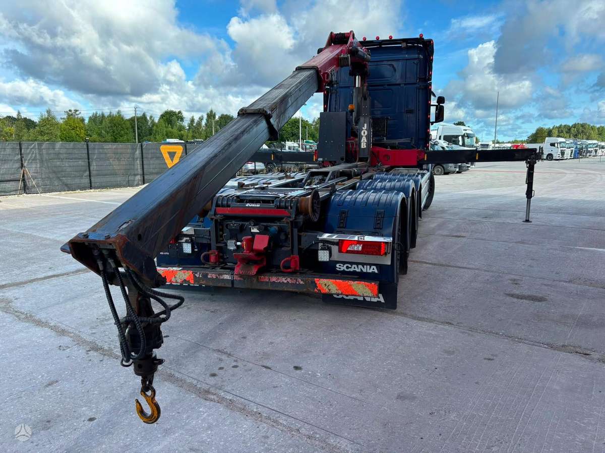 Scania R580 8x4*4, crane trucks