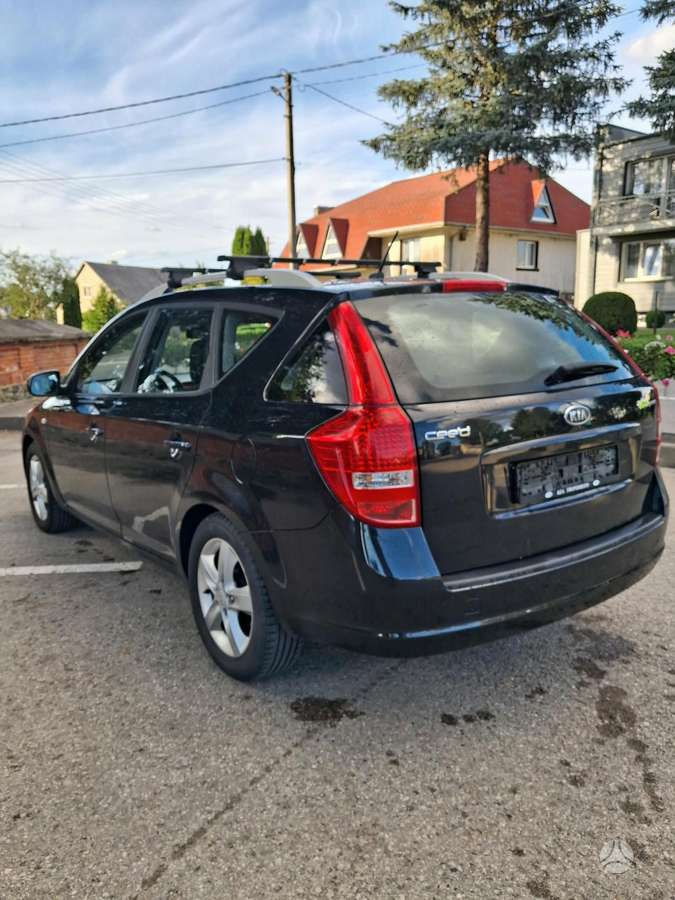 Kia Ceed, 1.6 l., universalas