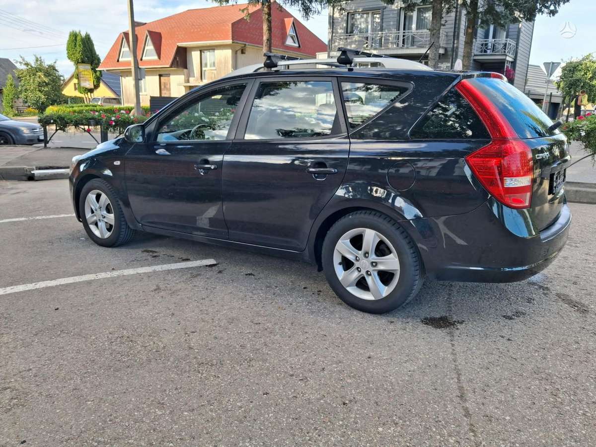 Kia Ceed, 1.6 l., universalas