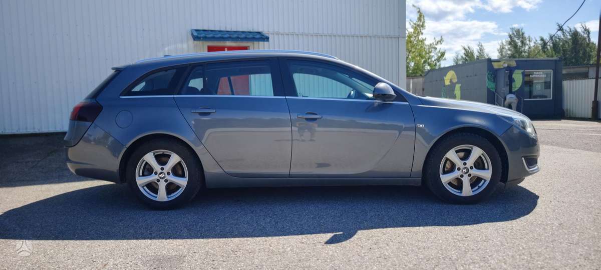 Opel Insignia, 2.0 l., Универсал