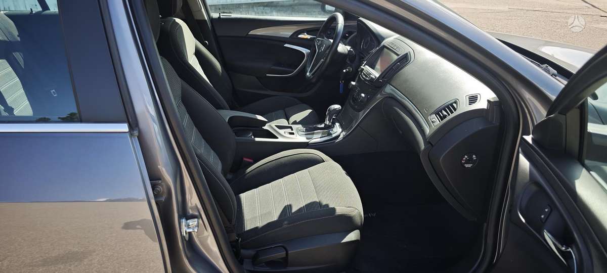Opel Insignia, 2.0 l., Универсал