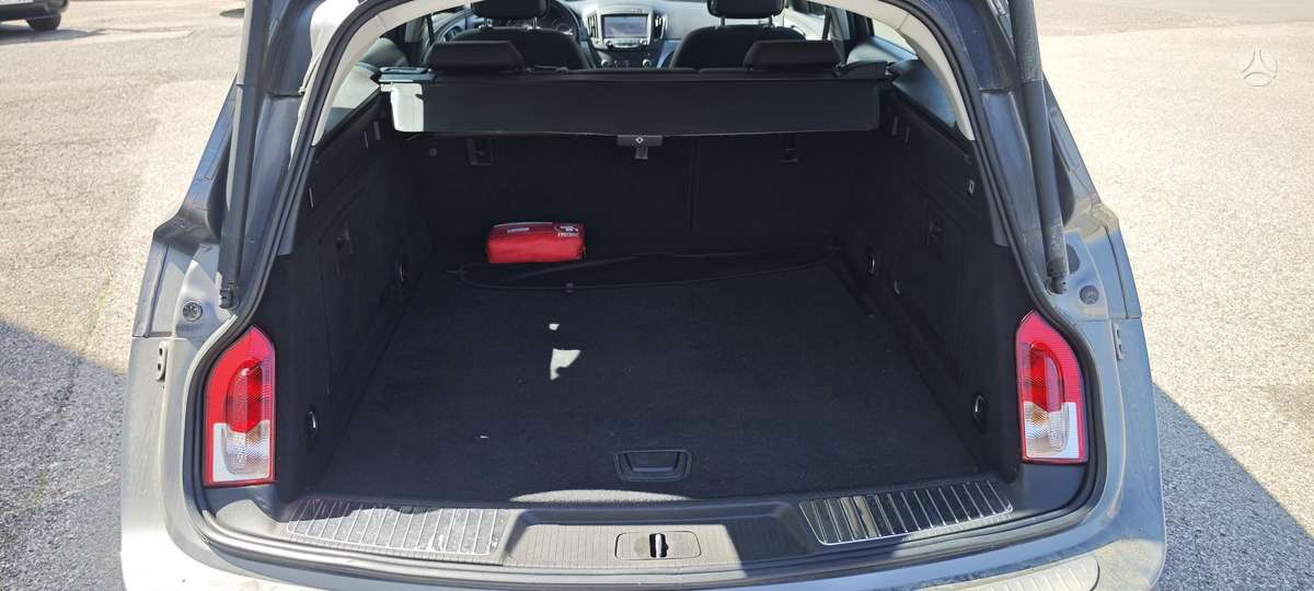 Opel Insignia, 2.0 l., Универсал