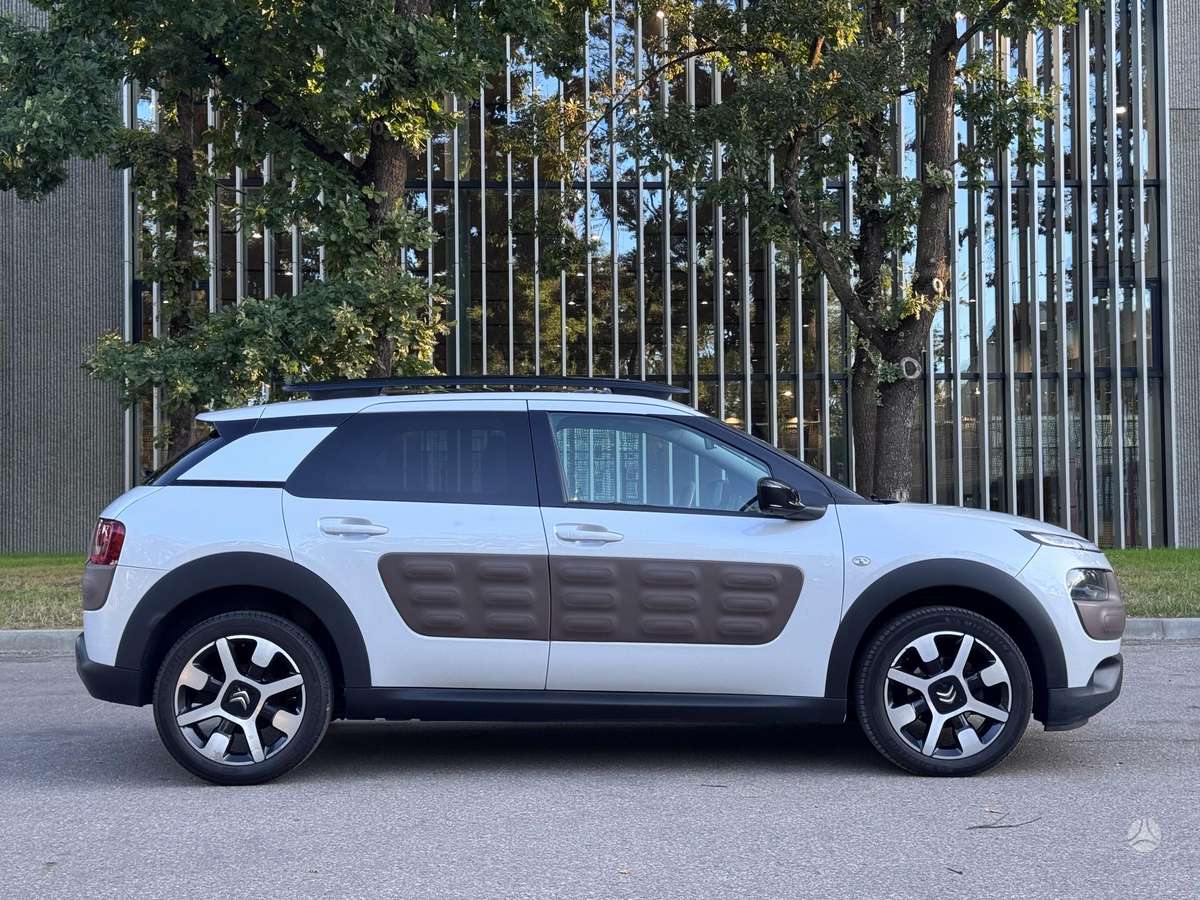 Citroen C4 Cactus, 1.6 l., hatchback