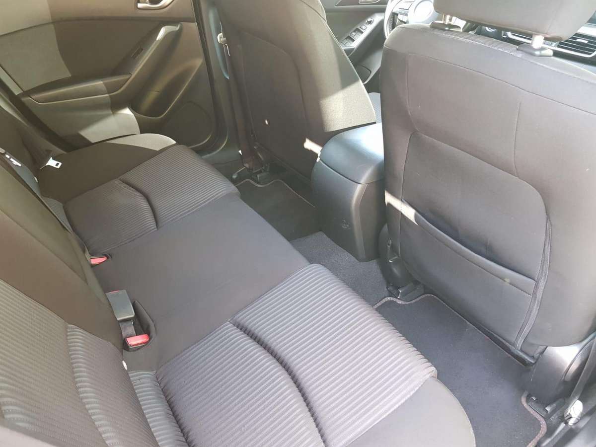 Mazda 3, 2.2 l., hečbekas