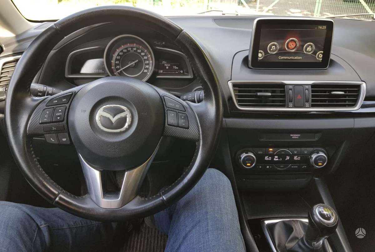 Mazda 3, 2.2 l., hatchback