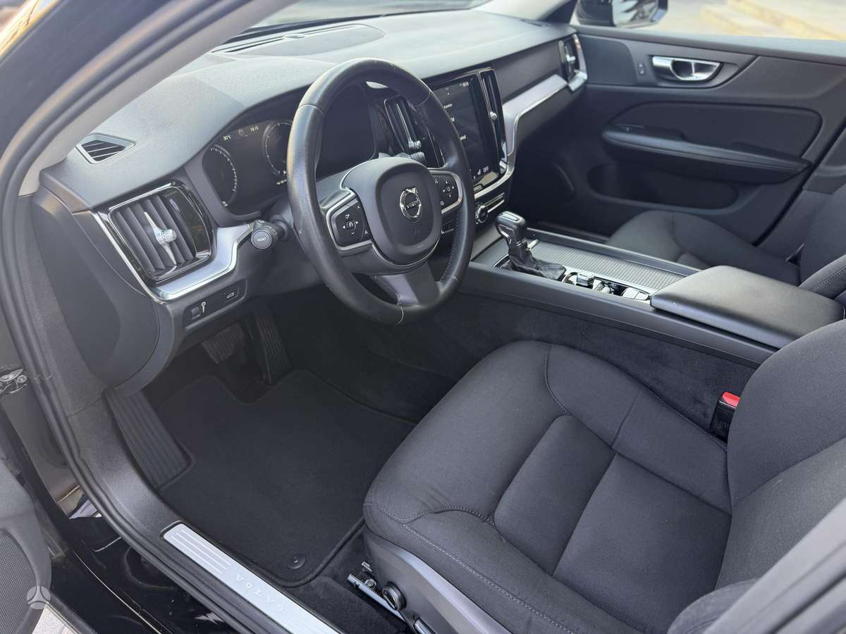 Volvo V60, 2.0 l., Универсал