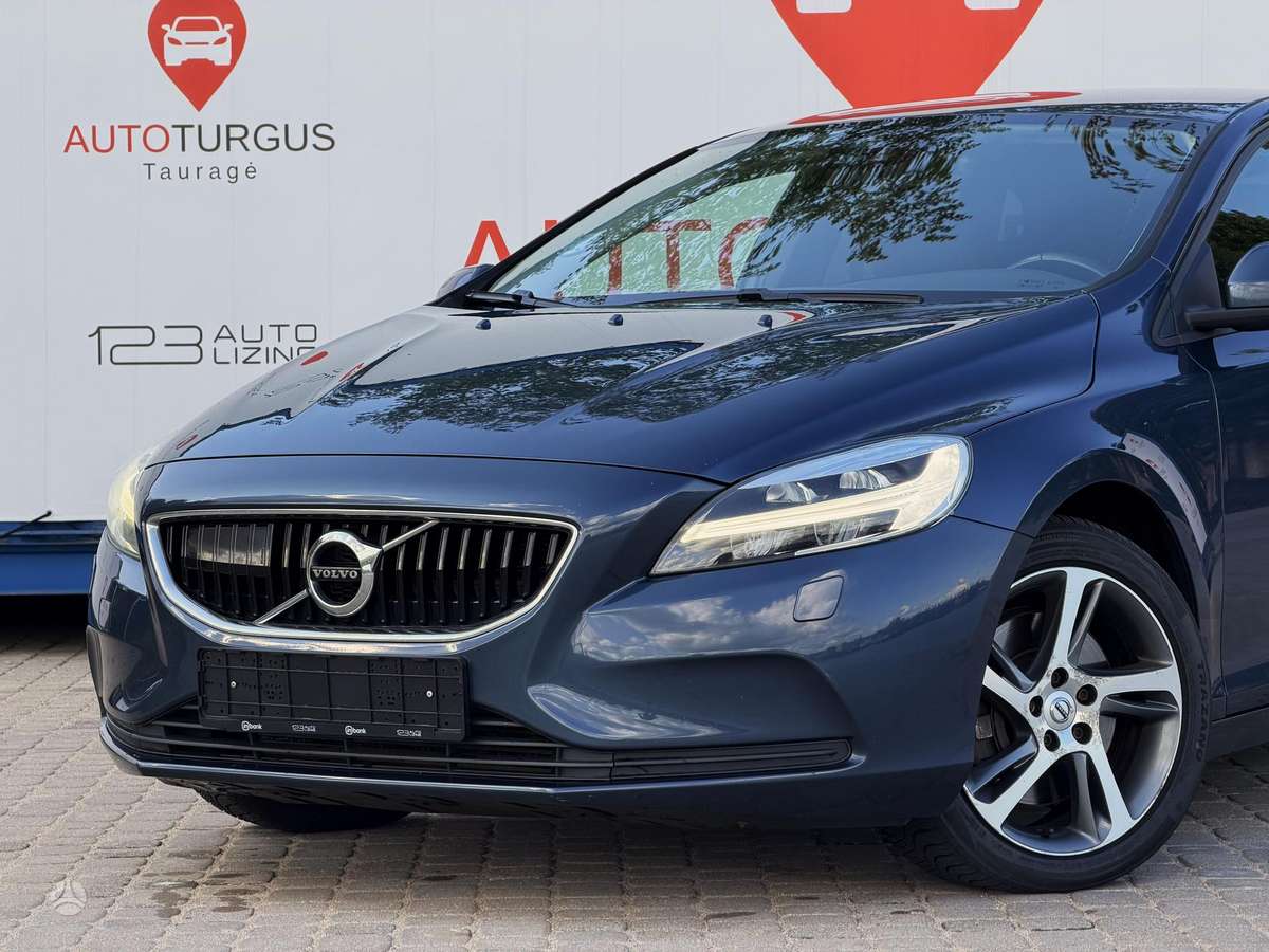 Volvo V40, 2.0 l., Хэтчбек