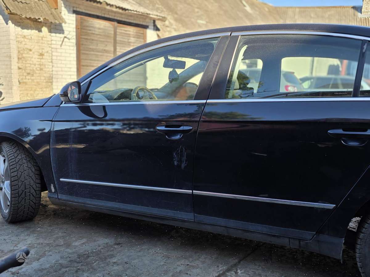 Volkswagen Passat for parts