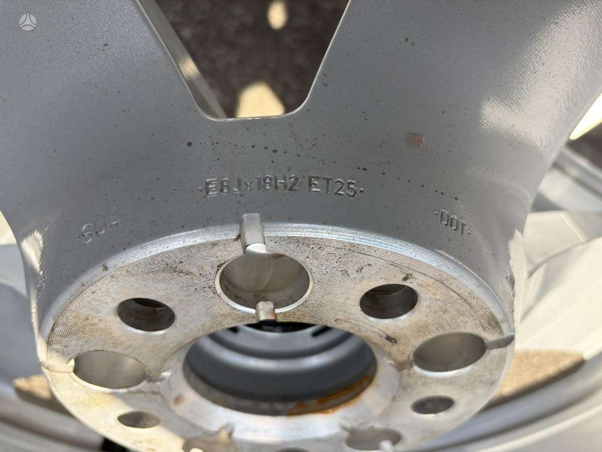 Audi, lengvojo lydinio, R18