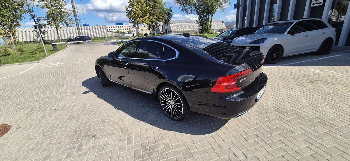 Volvo S90, 2.0 l., Седан