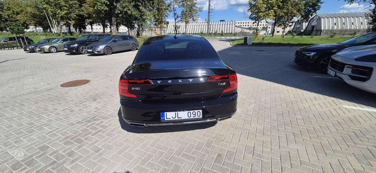 Volvo S90, 2.0 l., Седан