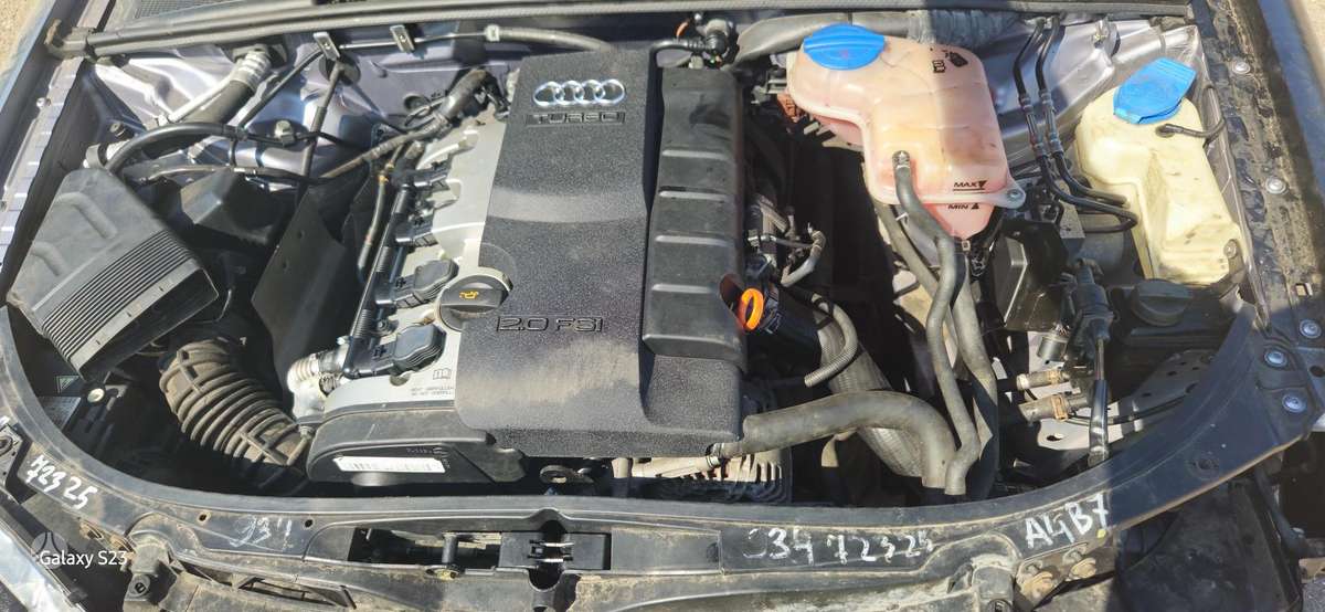 Audi A4, 2.0 l., Седан