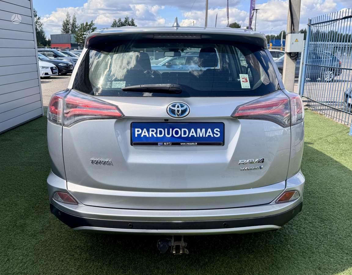 Toyota RAV4 - 7