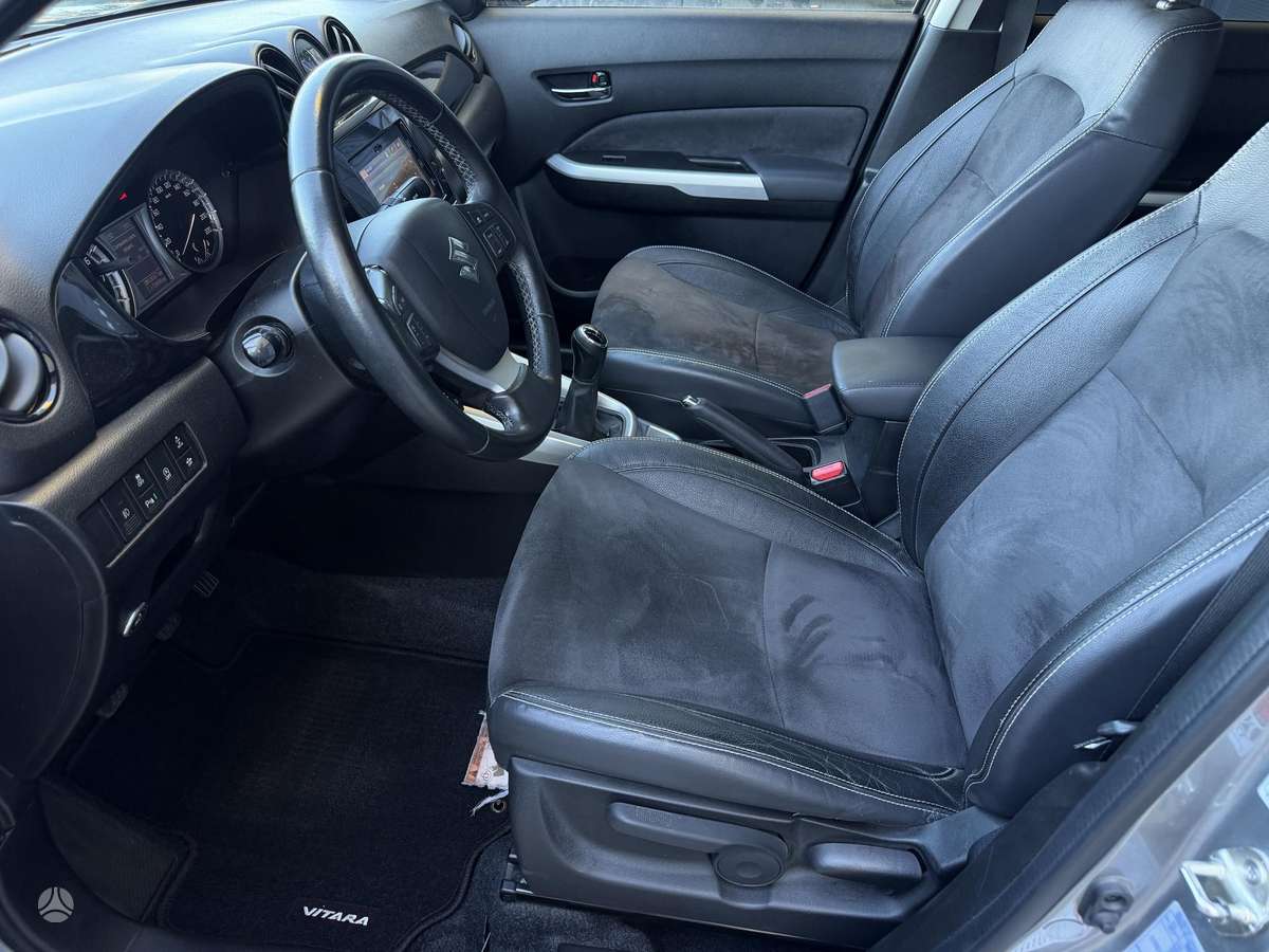 Suzuki Vitara - 8