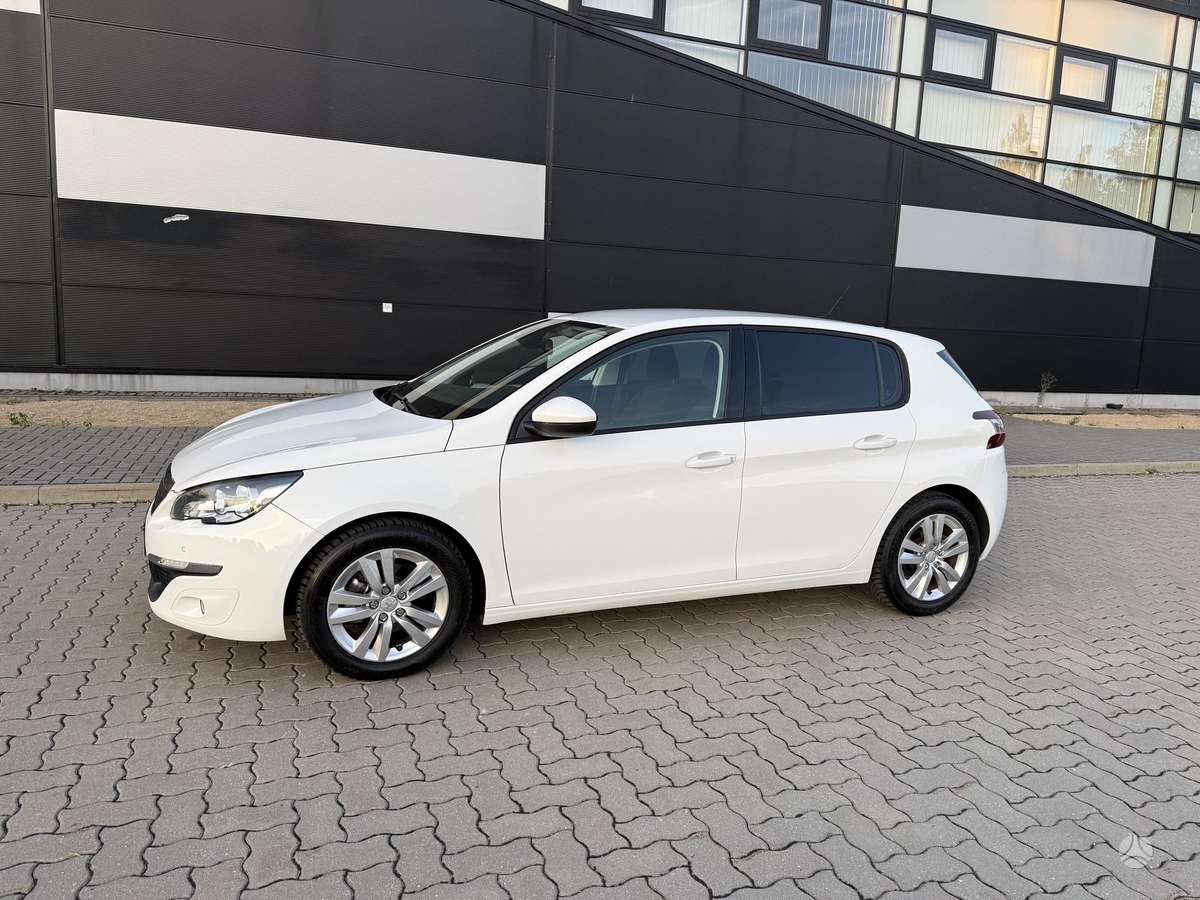 Peugeot 308 - 4