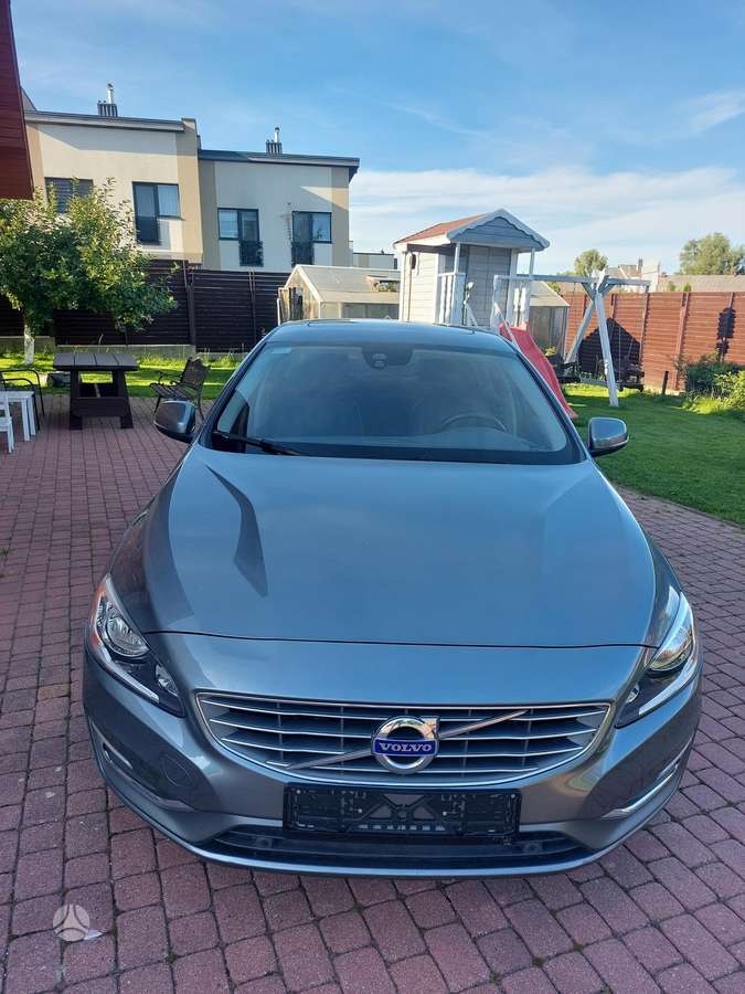 Volvo S60 - 2