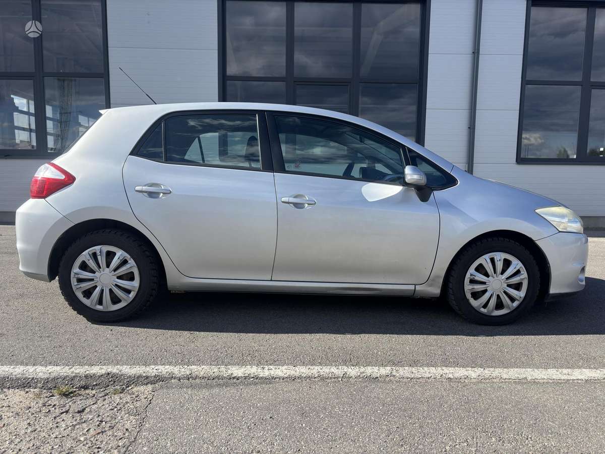 Toyota Auris - 6