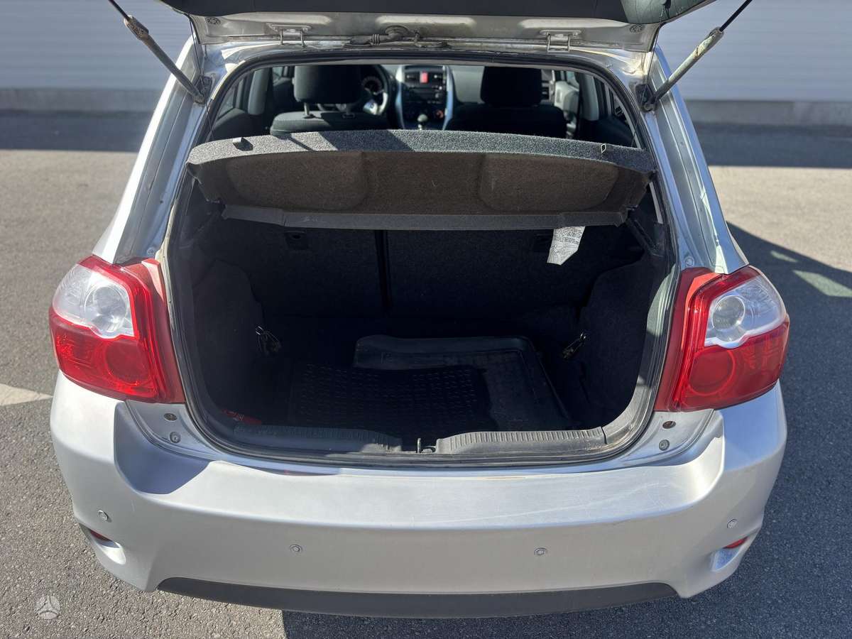 Toyota Auris - 9