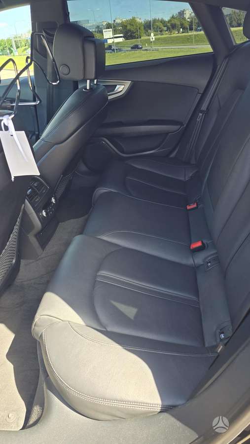 Audi A7, 3.0 l., hatchback
