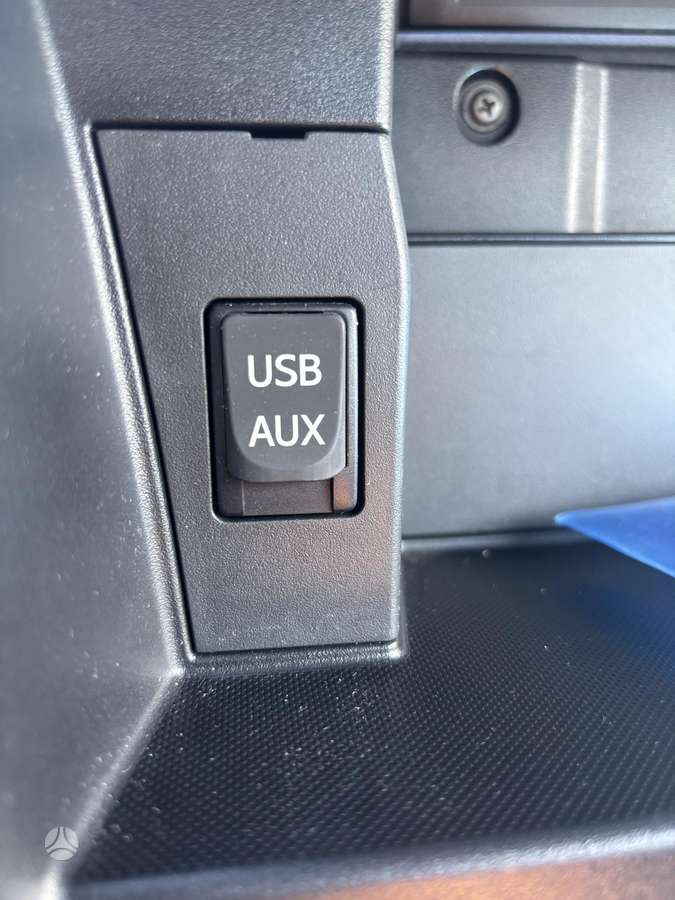 Toyota Auris - 11