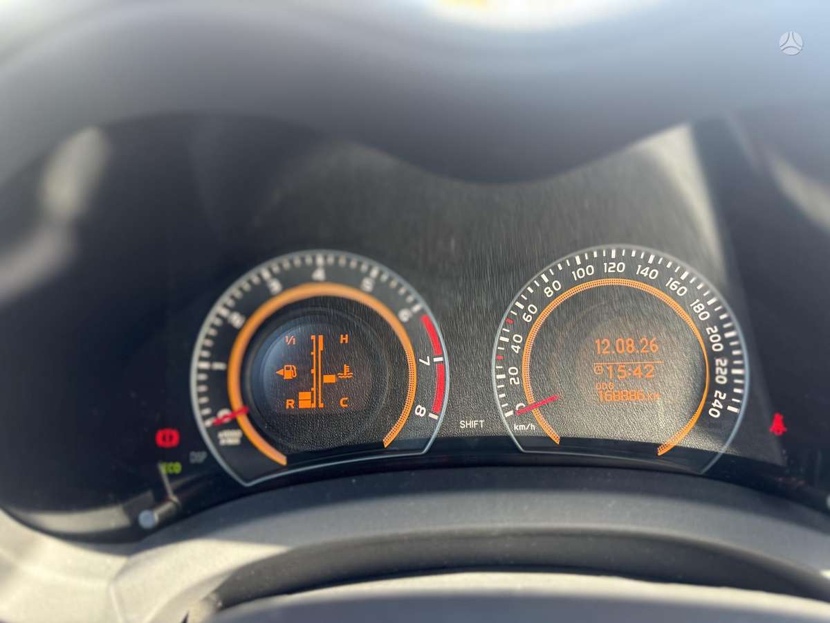 Toyota Auris - 12