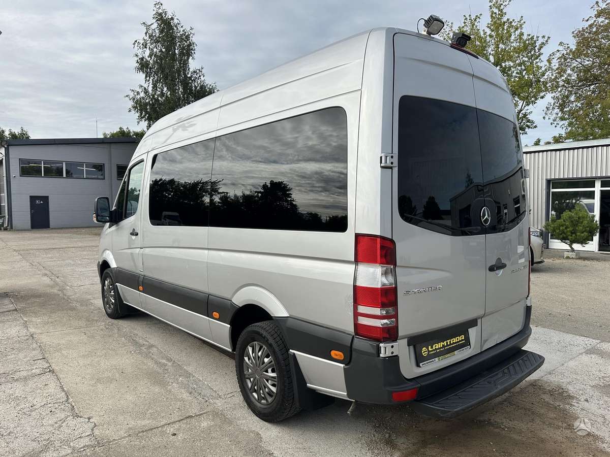 Mercedes-Benz Sprinter, passenger minibus