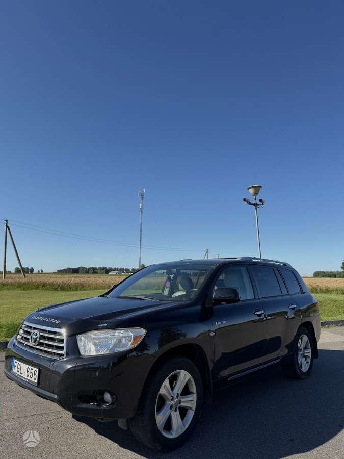 Toyota Highlander - 3