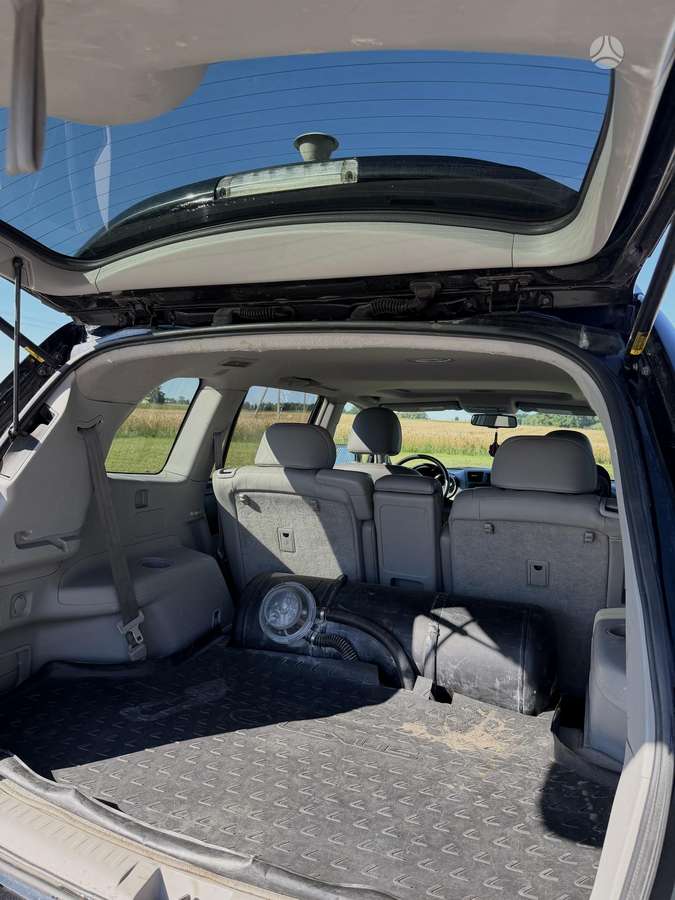 Toyota Highlander - 12