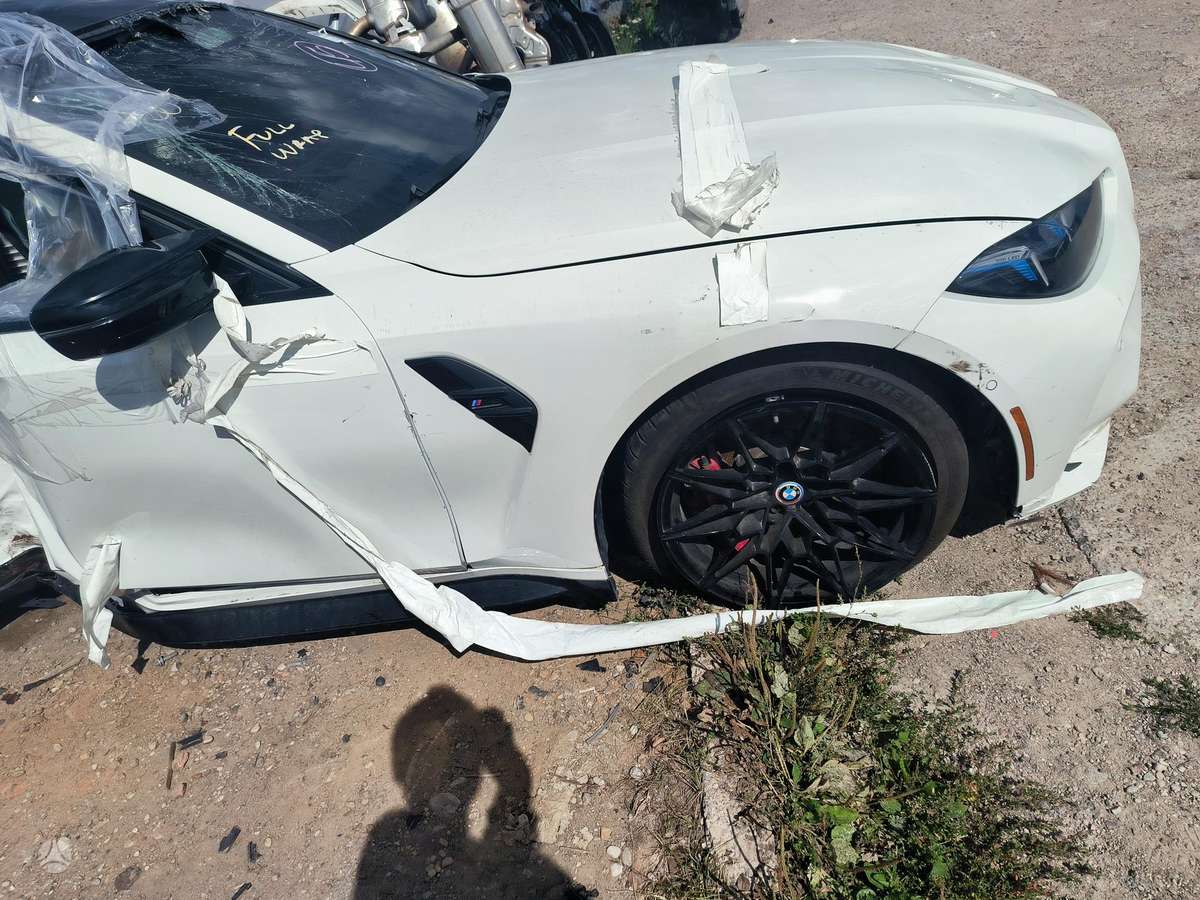 BMW M3 kėbulo dalys