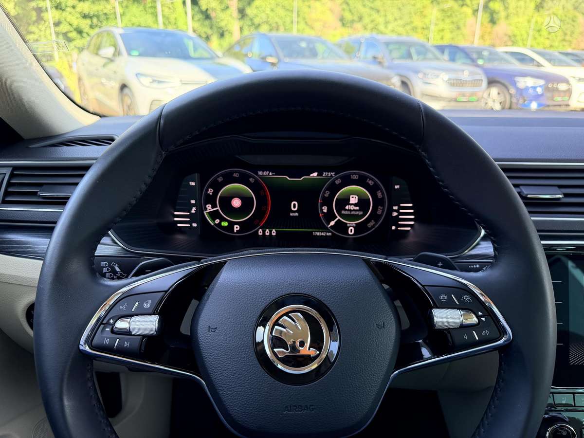 Skoda Superb, 2.0 l., Универсал