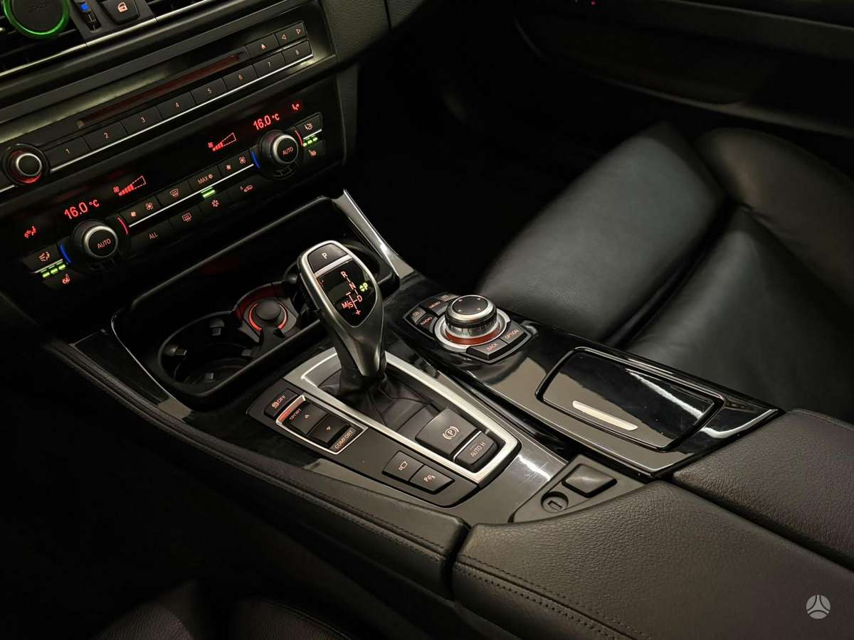 BMW 530, 3.0 l., wagon