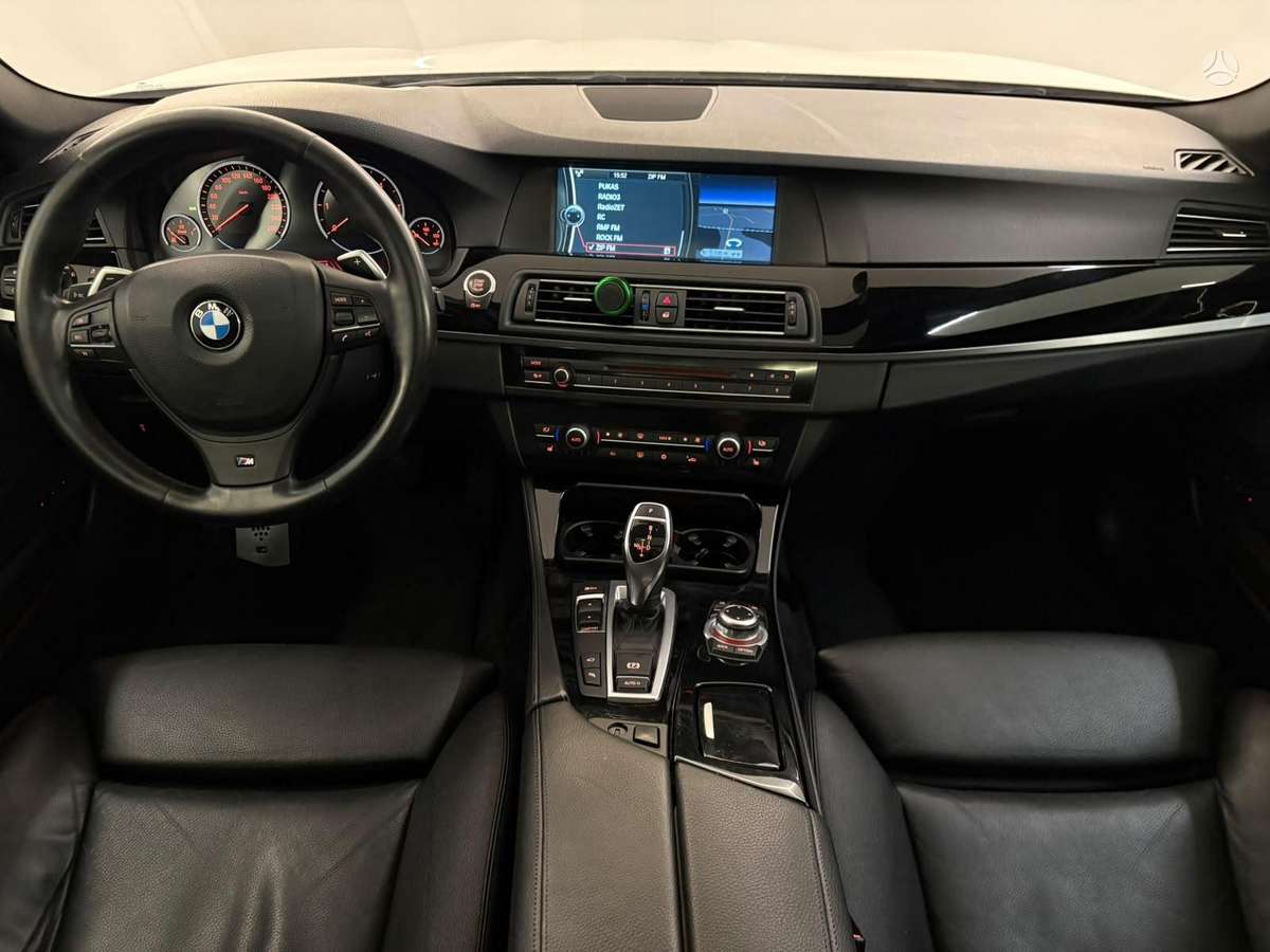 BMW 530, 3.0 l., wagon