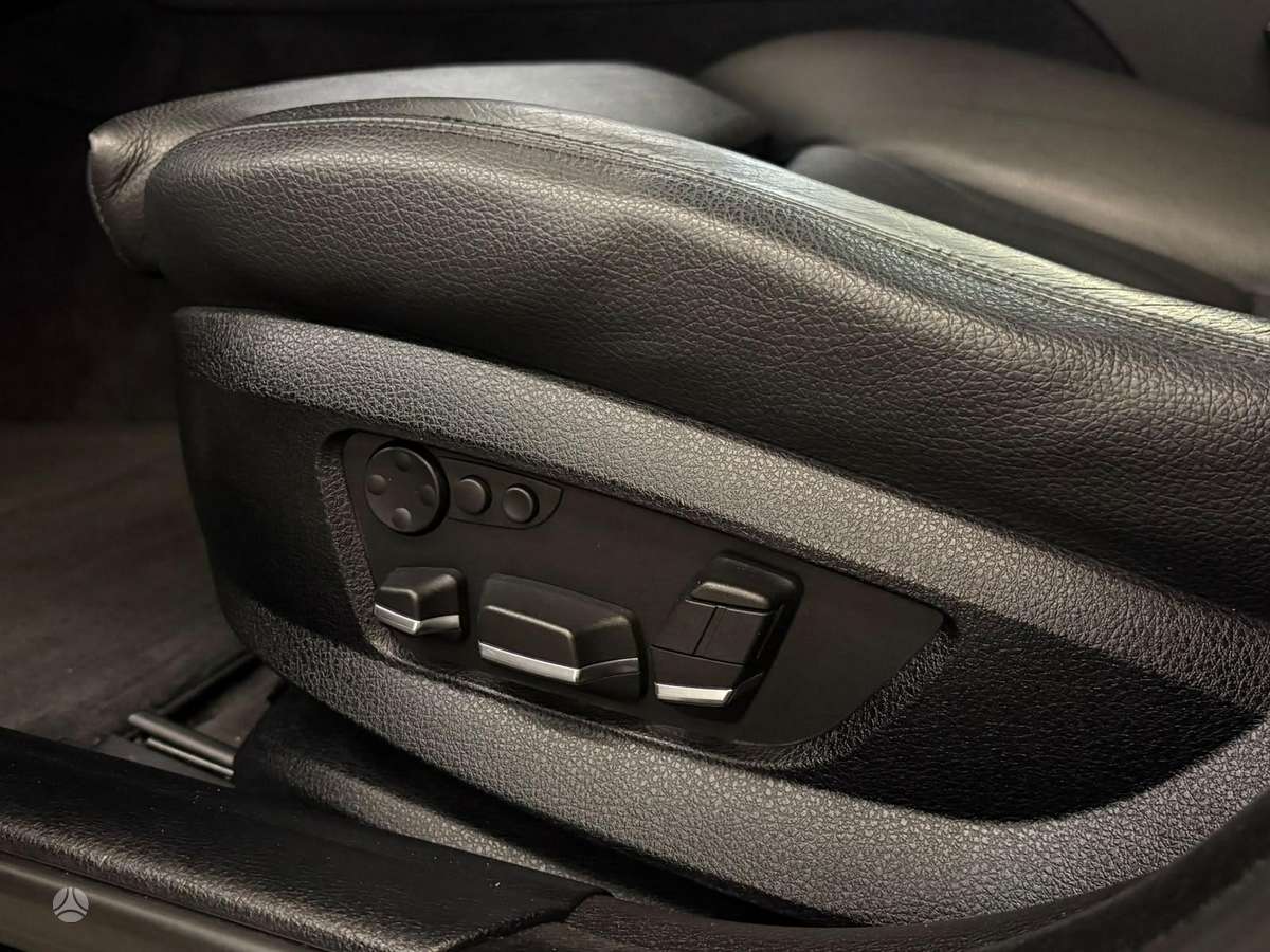 BMW 530, 3.0 l., wagon