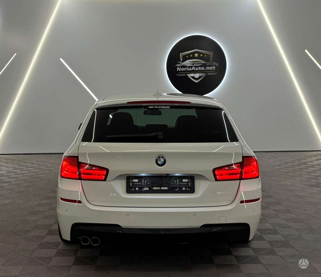 BMW 530, 3.0 l., wagon