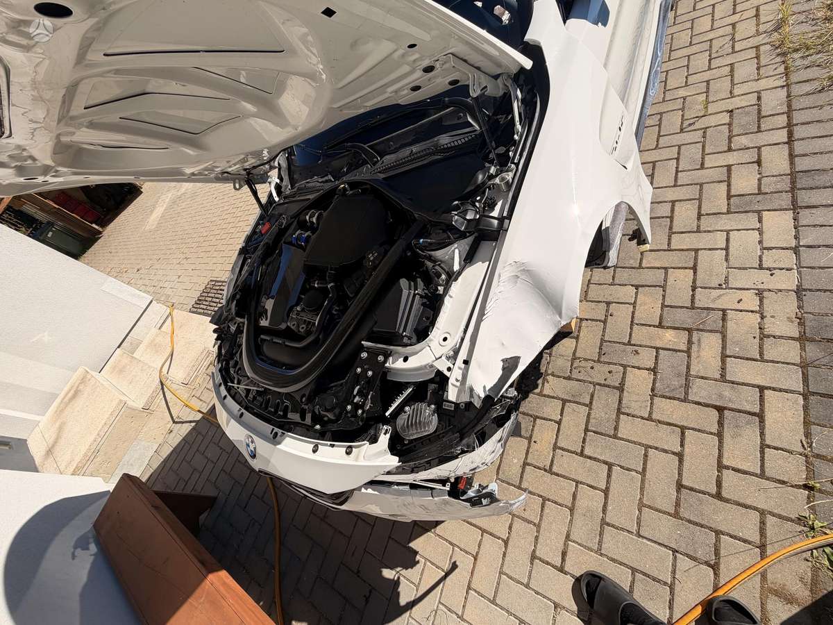 BMW M4, 3.0 l., coupe