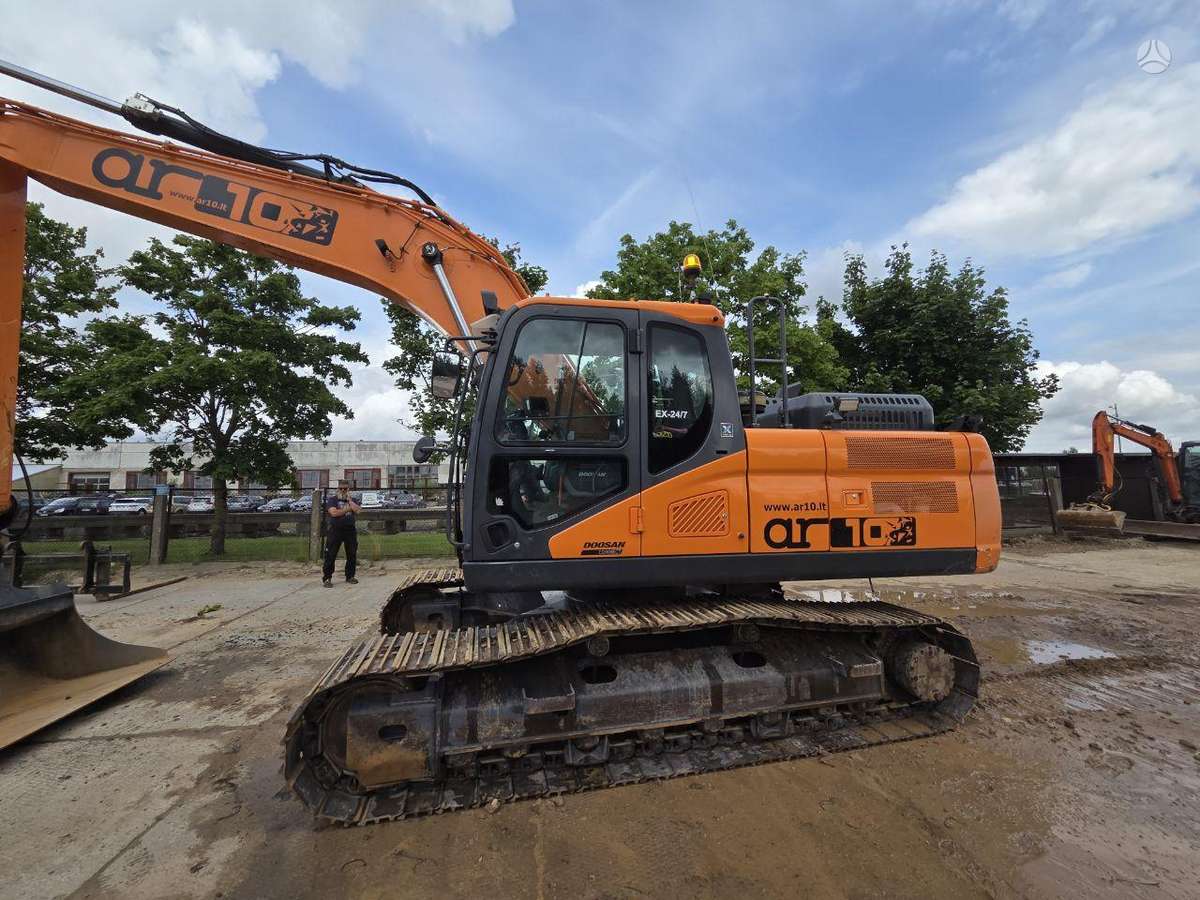 DEVELON DX225LC-7X, ekskavatoriai
