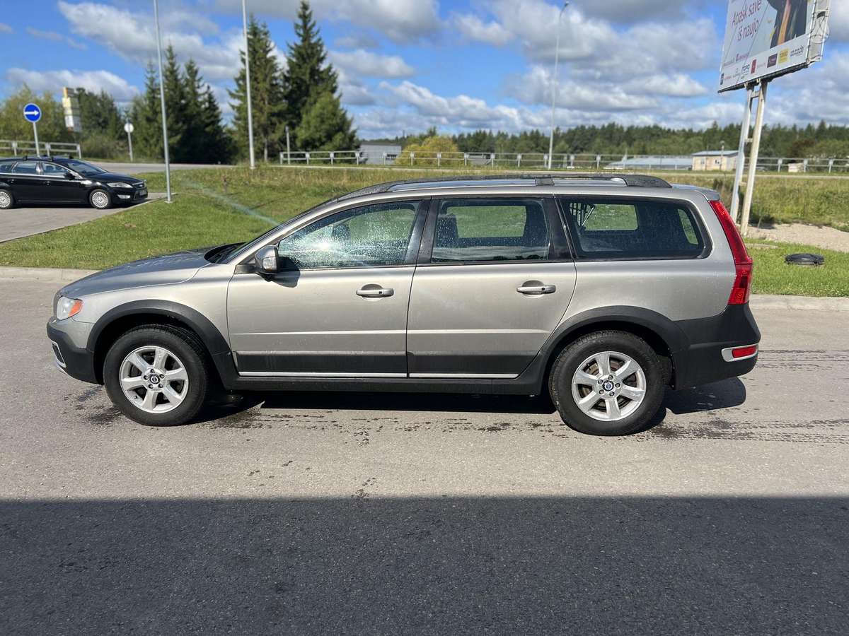 Volvo XC70, 2.4 l., Универсал