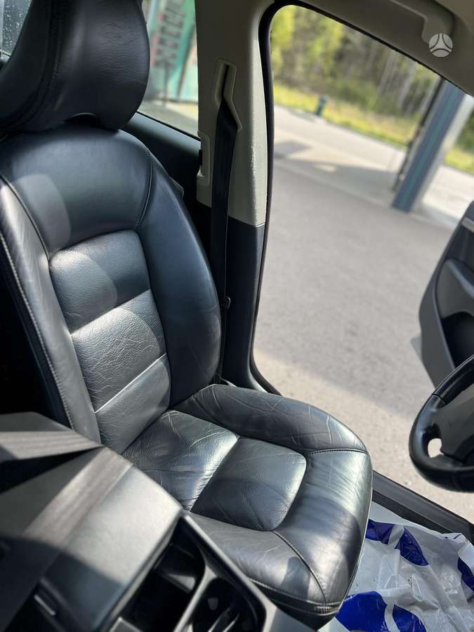 Volvo XC70, 2.4 l., Универсал