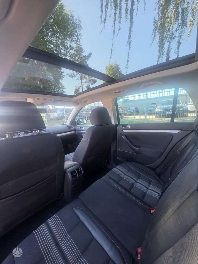 Volkswagen Golf, 1.6 l., Универсал