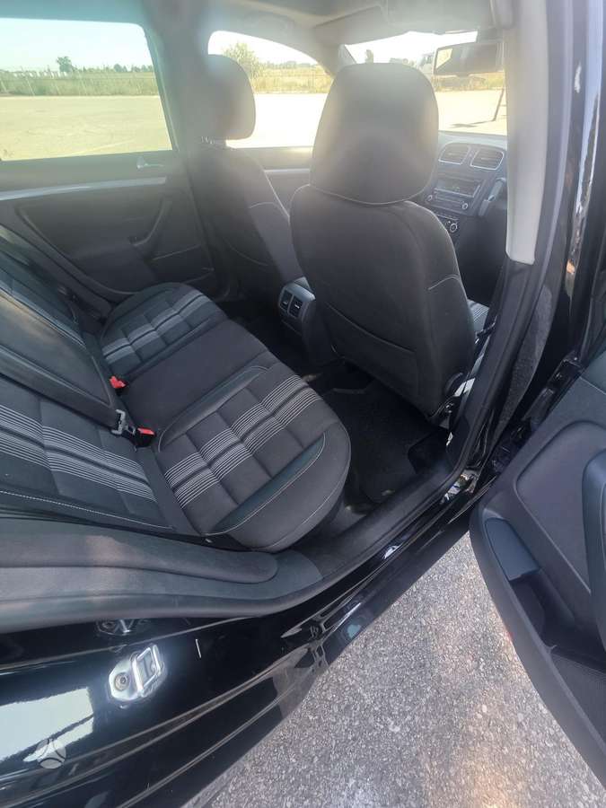 Volkswagen Golf, 1.6 l., Универсал